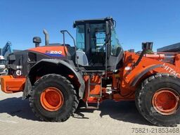 Hitachi ZW 250-6