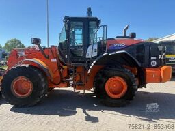 Hitachi ZW 250-6