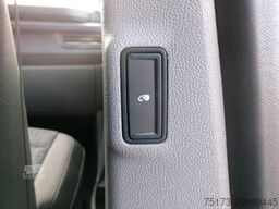 FORD Transit Custom 320L2 Limited Kombi AT AHK 2xSTür