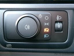 FORD Transit Custom 320L2 Limited Kombi AT AHK 2xSTür