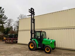 JCB 926 4x4 / 2.600 KG / 1.048 H