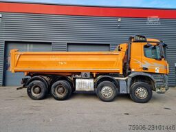 Mercedes-Benz Arocs