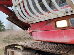 Liebherr R 954 B with long demolition boom (28m), standard boom and bucket