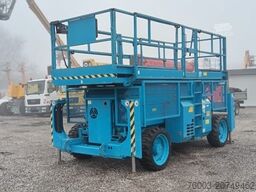 Genie GS4390 - 15,11m, diesel, 4x4