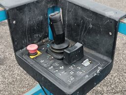 Genie GS4390 - 15,11m, diesel, 4x4