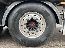 KNAPEN K200/KT01, 10 MM BODEN, ALU-CHASSI, ALU-FELGEN, 1-A LIFTACHSEN, ROLLPLANE, BODENSCHUTZPLANE