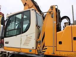 LIEBHERR LH 30 M Umschlagbagger - Nr.: 187