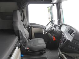 MAN TGX 18.470 / 2022 / Curtainsider 19 EPAL