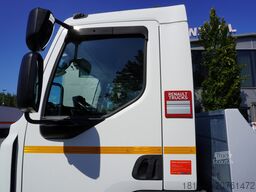 Renault D12 / New galvanized tow truck superstru