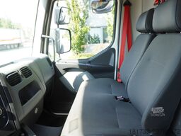 Renault D12 / New galvanized tow truck superstru