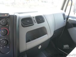 Renault D12 / New galvanized tow truck superstru