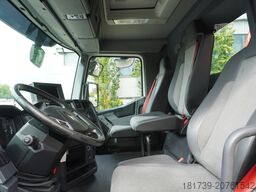 Renault K380 6x4 / FASSI F175 crane 7.85 t