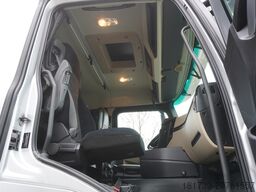 Mercedes-Benz Actros 3563 8x4 / Tipper for grain 20 t