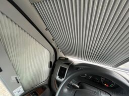 HYMER/ERIBA T 578 SL - Festbett - Sat/TV - Solar - 2 x Klima