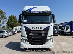 Iveco SWAY 440s51