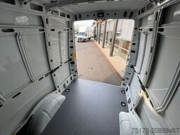 IVECO Daily 35S16 A8 *DoKa*Automatik*AHK*R3.520mm*