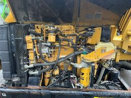 CATERPILLAR CAT TH63 / 3t / 12,5 m /