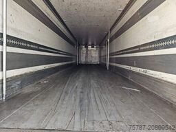 SCHMITZ CARGOBULL Tiefkühler City, 2. Achse drehbar, Carrier 1550