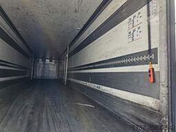 SCHMITZ CARGOBULL Tiefkühler City, 2. Achse drehbar, Carrier 1550