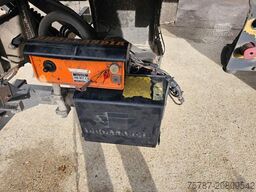 SCHMITZ CARGOBULL Tiefkühler City, 2. Achse drehbar, Carrier 1550