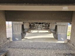 SCHMITZ CARGOBULL Tiefkühler City, 2. Achse drehbar, Carrier 1550