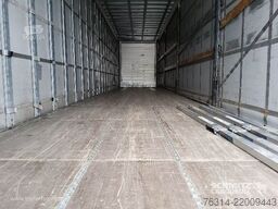 Schmitz Cargobull Curtainsider Mega Getränke