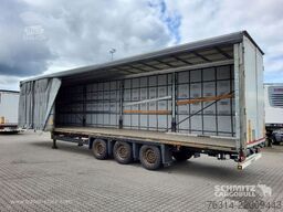 Schmitz Cargobull Curtainsider Mega Getränke