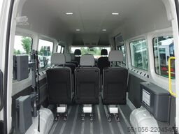 Volkswagen Crafter Kombi Maxi Rollstuhlrampe 9-SITZER/STDHZG
