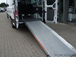 Volkswagen Crafter Kombi Maxi Rollstuhlrampe 9-SITZER/STDHZG