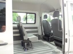 Volkswagen Crafter Kombi Maxi Rollstuhlrampe 9-SITZER/STDHZG