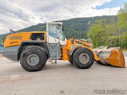 LIEBHERR L 566 Xpower 4,7m3 Schaufel Joystick Lenkun Top
