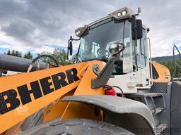 LIEBHERR L 566 Xpower 4,7m3 Schaufel Joystick Lenkun Top