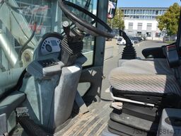 terex SKL 260S mit  Schaufel 4120 Ah