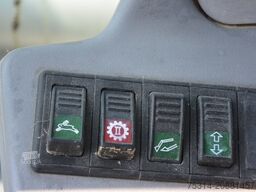 terex SKL 260S mit  Schaufel 4120 Ah