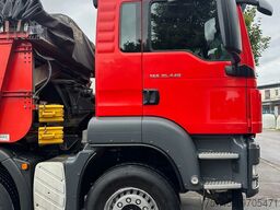 MAN TGS 35.440 8x4*blatt* FLIEGL*Asphaltschieber*Sc...
