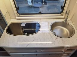 EURAMOBIL ACTIVA ONE 690 HB / 180PS-9G AUTOMATIK -40H MAXI