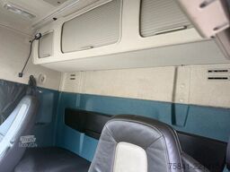 Volvo FM 500 8x4 HMF 5020 K6 + JIB FJ 1000 K5