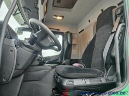 Mercedes-Benz Actros 1824 Koffer 7,30 m LBW 2t. MBUX 1.Hand