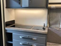 HOBBY De Luxe 400 SFe Modell 2026 / 1500 kg