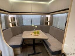 HOBBY De Luxe 495 UL InterCaravaning Sondermodell