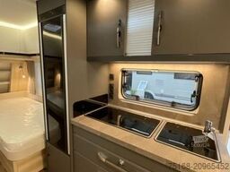 HOBBY De Luxe 495 UL InterCaravaning Sondermodell
