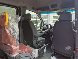 MERCEDES-BENZ Sprinter Lord Light 22 Sitzer 5 x Lagerfahrzeug
