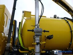 DAF LF 55.220 4X2 Whale vacuum tank 8.1 m3