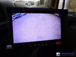 DAF LF 55.220 4X2 Whale vacuum tank 8.1 m3