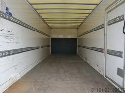 DAF LF 230 | 12 Ton | Dhollandia 1500Kg | 301770Km ...
