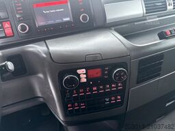 MAN TGX 26.440 Abrollkipper HYVA 20.60.S