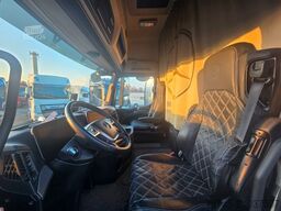 MERCEDES-BENZ ACTROS 1853 * LEDER  * VOLL * GIGASPACE * LOHR *