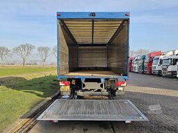 SCANIA P280 P280 6X2*4 LIFT