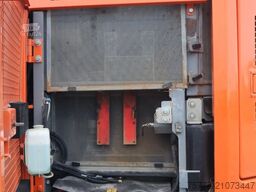 Hitachi ZX225 USRLC-6 | ROTOTILT | BUCKET | GOOD CONDITION