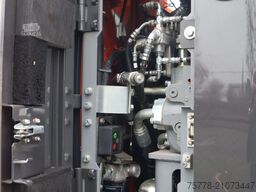 Hitachi ZX225 USRLC-6 | ROTOTILT | BUCKET | GOOD CONDITION